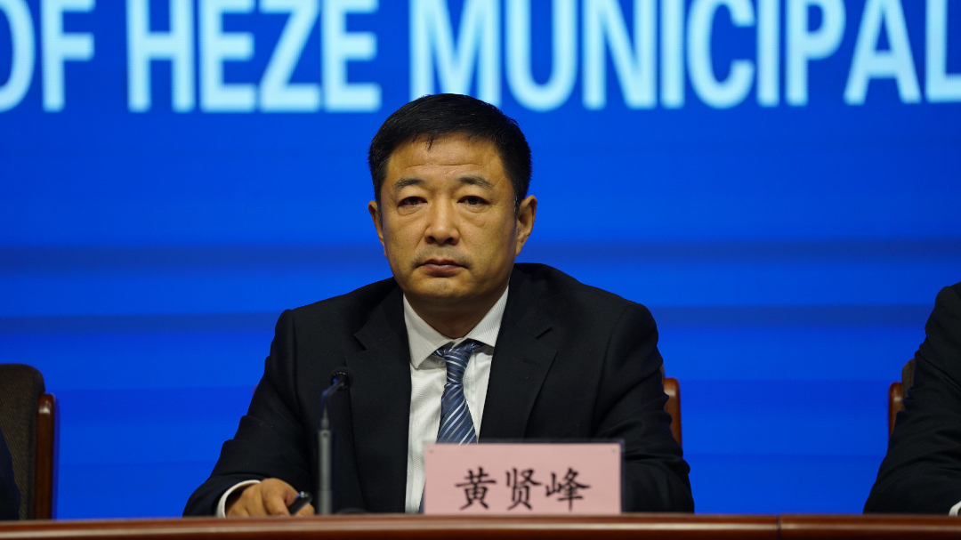 1142137033.jpg 1142137033.jpg